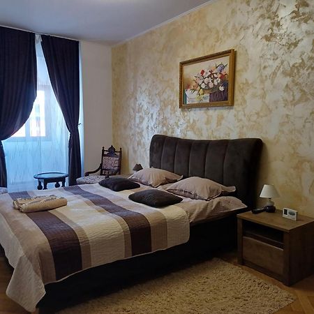 Republicii Apartment Брашов Экстерьер фото